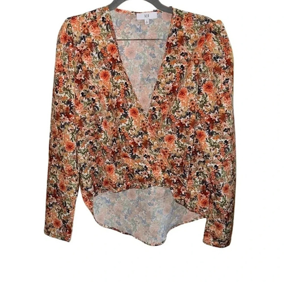 NSR Revolve Orange Floral Wrap Vneck Hi Low Cropped Top Size Small - Picture 1 of 6
